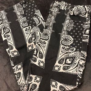 Women’s jeans size M